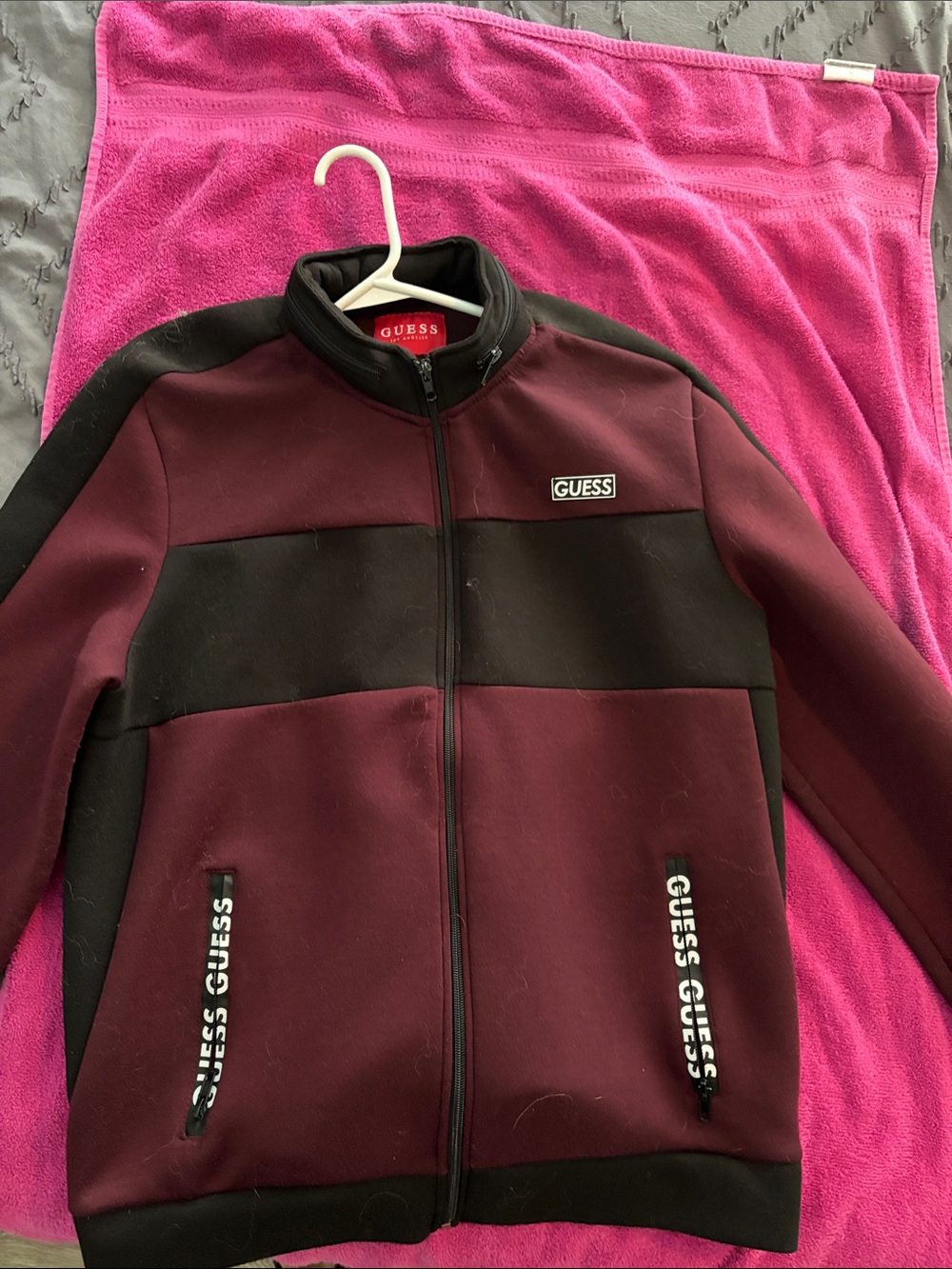 Guess Men's Burgundy and Black Full-Zip Jacket
